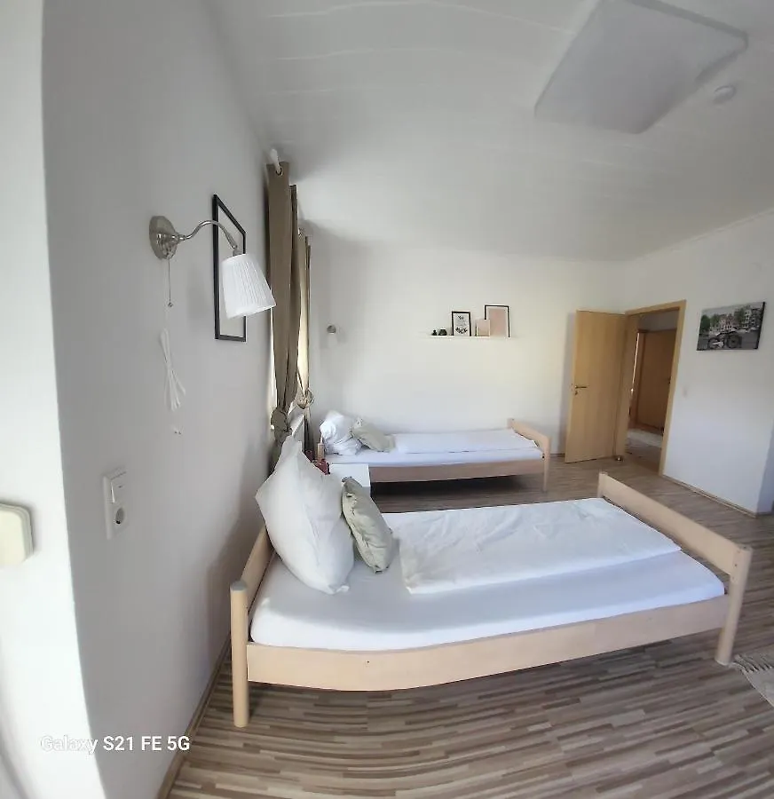 80Qm Mit Balkon 3 Getrennde Raeume Apartment Schwandorf in Bayern Germany
